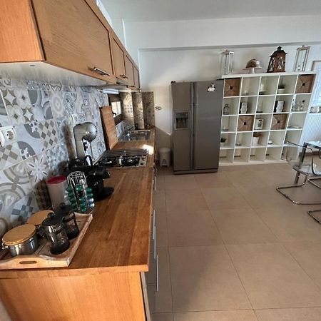 Sea And Sun Luxury Apartment Néoi Epivátai Extérieur photo