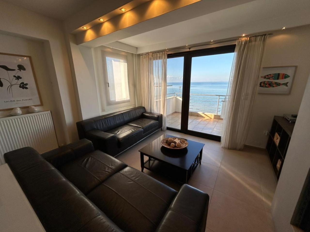 Sea And Sun Luxury Apartment Néoi Epivátai Extérieur photo